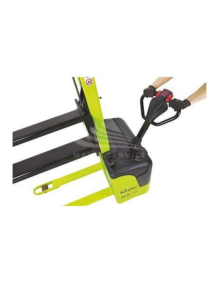 PRAMAC RX10/16 PLUS - Ergonomic tiller placed laterally to increase visibility
