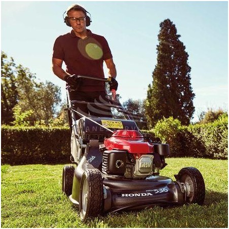 HONDA HRH 536 HX Rasaerba