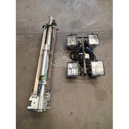 NOLEGGIO TORRE FARO 4x500W ALOGENA NOLEGGIO TORRE FARO 4x500W ALOGENA