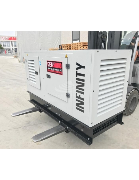 GENMAC Urban G15000KS Diesel Generating set 15 KVA 12 KW Silenced