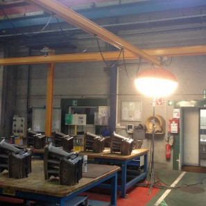 AIRSTAR P500AH TELESCOPIC STAND 5.30m