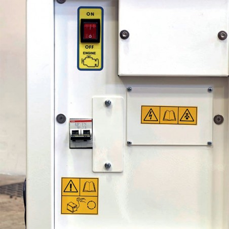 MASE VOYAGER 6020 DM GENERATORE 7,5KVA VEICOLARE MONOFASE AVR STAGEV
