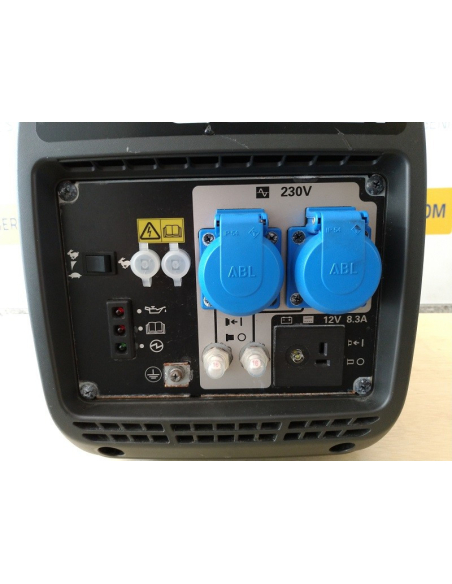 Generator Used Honda EU22I 2.2Kw