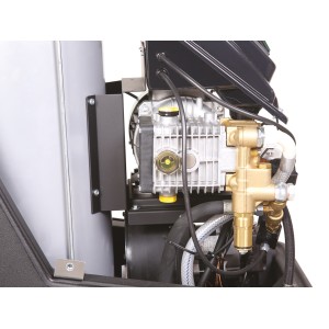 BM2 SALLY 1609M Diesel Pressure Washer