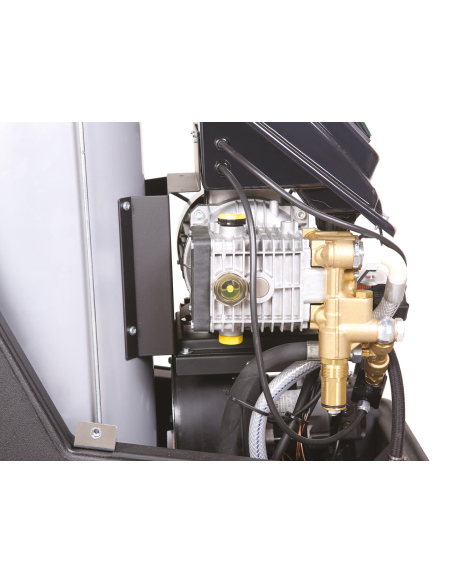 BM2 SALLY PLUS 14010M Pressure Washer Diesel