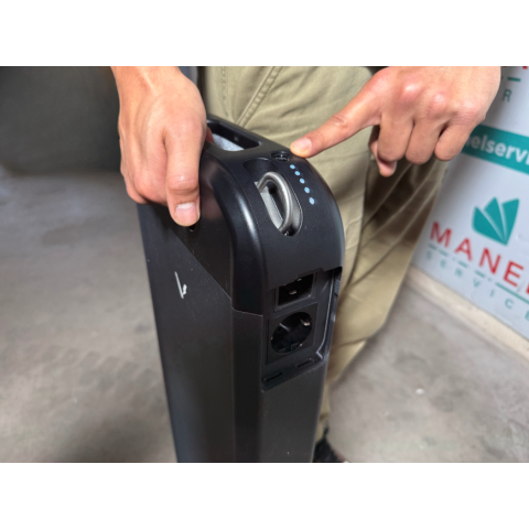 VOLTAB Generator Battery-Powered Electric 3.7 kW